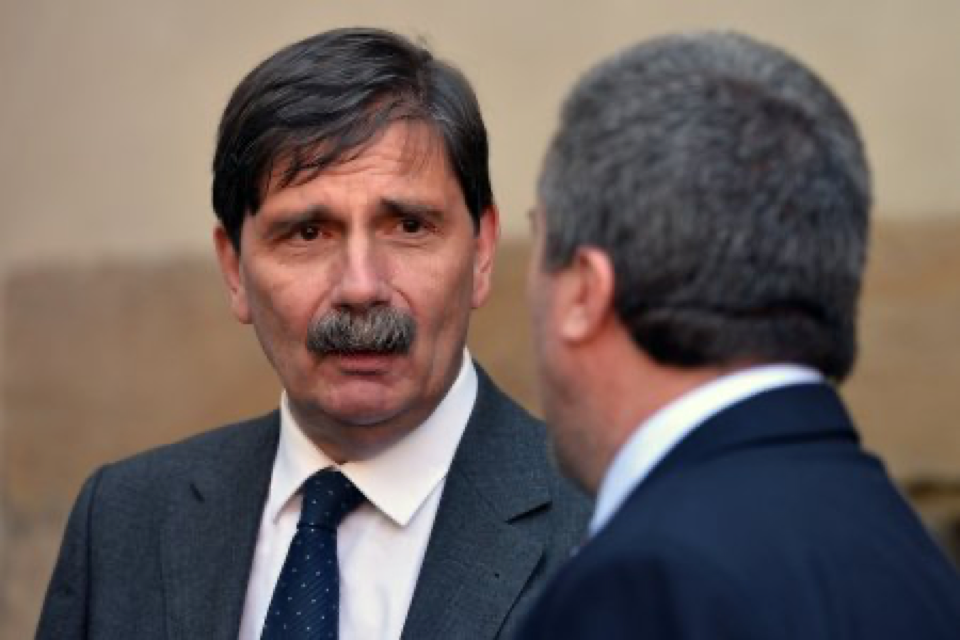Source-supplied image for: Ve věku 69 let zemřel včera ve Vídni po těžké nemoci...